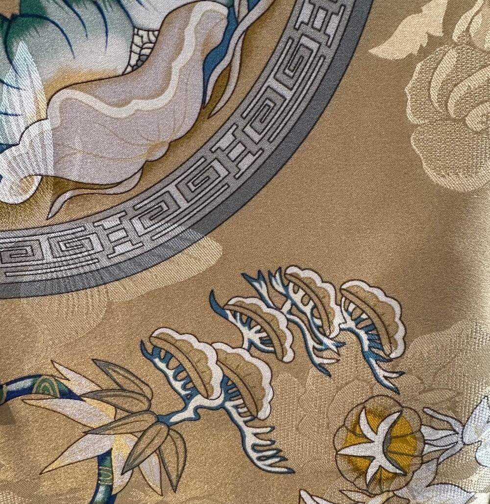 Silk scarf (90×90 cm)
