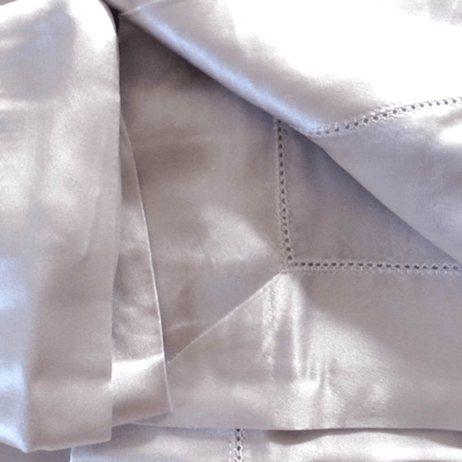 Deluxe-Kissenbezug aus 19 Momme Seide