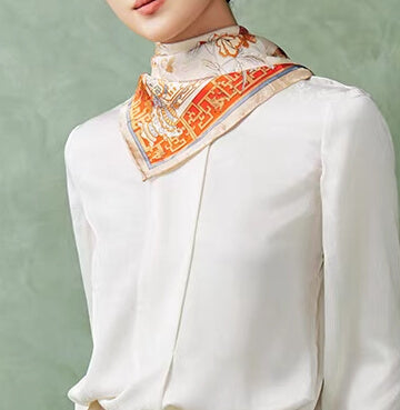 Silk scarf (90×90 cm)