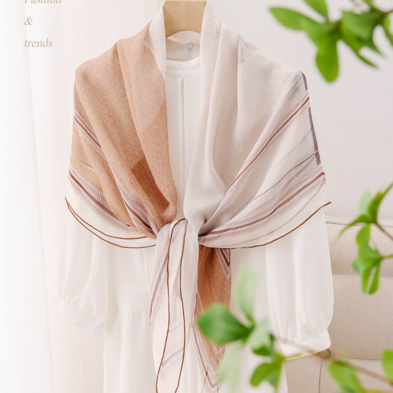 Silk scarf (115×115 cm)