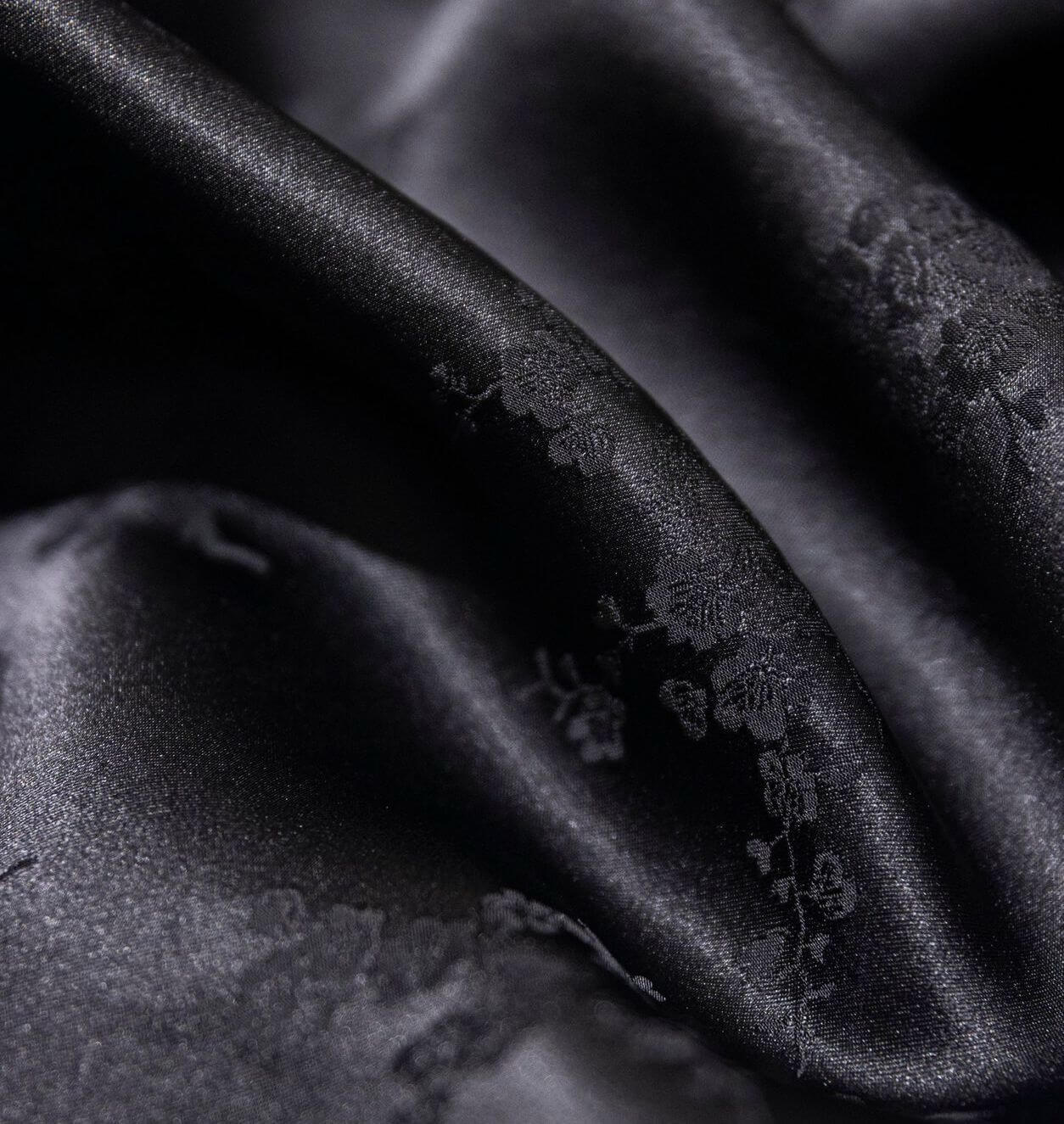 Seidenjacquard-Hosen