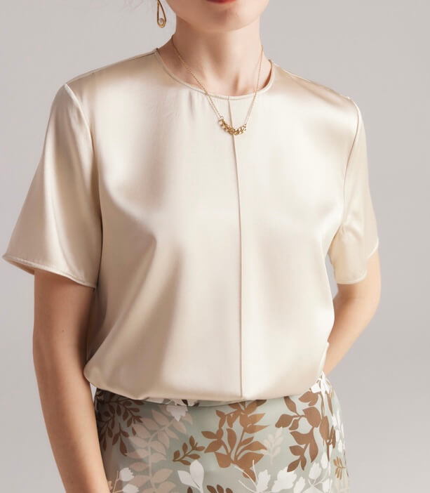 Short-sleeved silk blouse