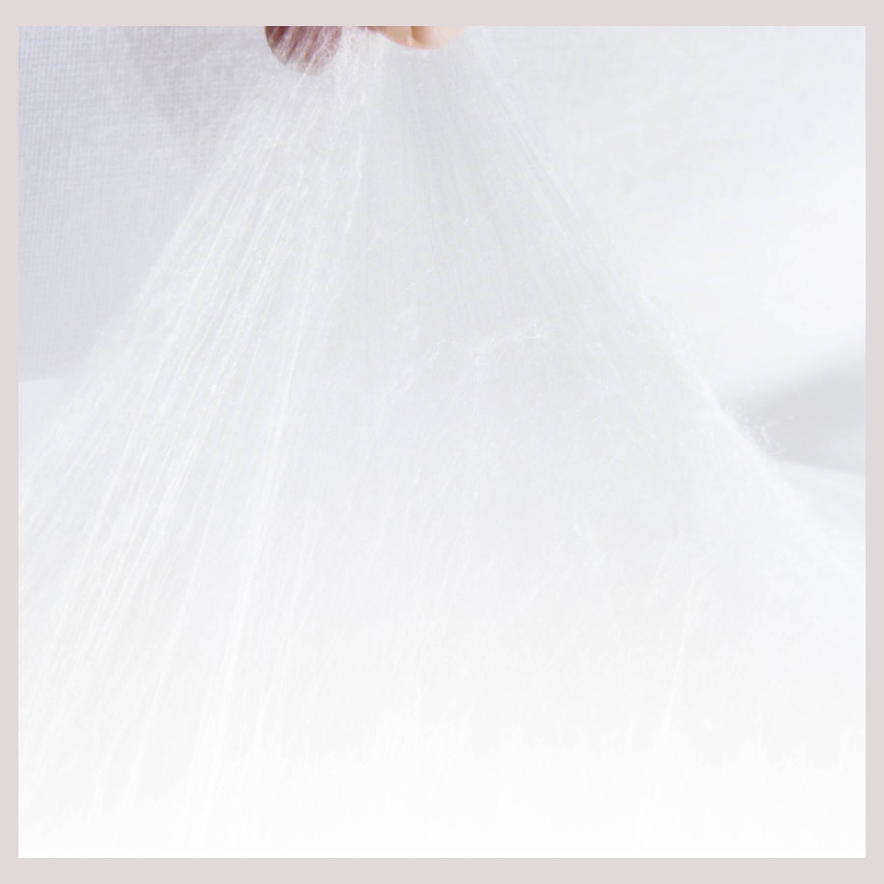 Seidenkissen mit Baumwollbezug