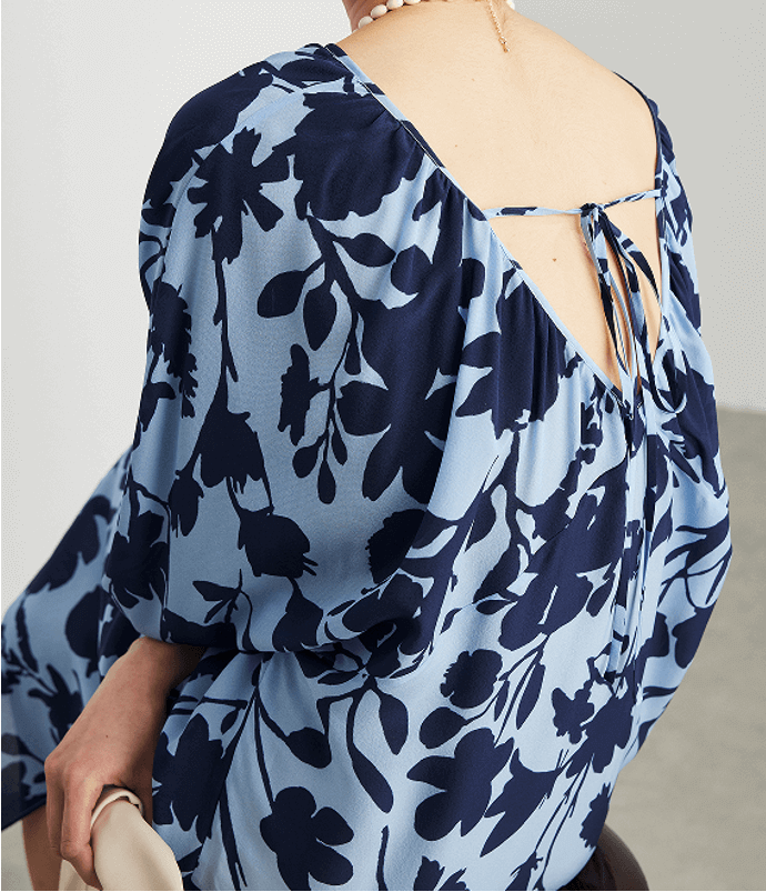 Seidenkleid mit Blumenmuster