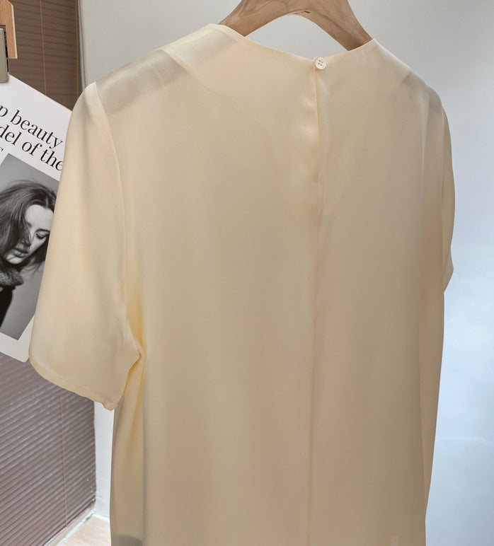 Kurzärmelige Seidenbluse