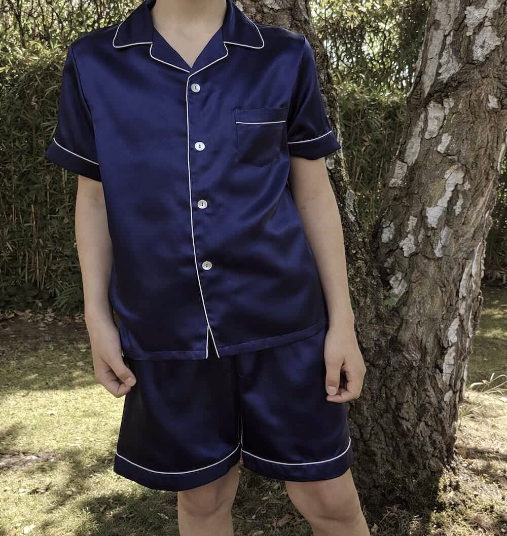 Seidenpyjamas für Jungen – Shortama